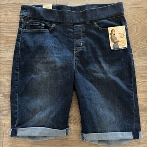 Signature by Levi Strauss Women's Dark Indigo Bermuda Shorts